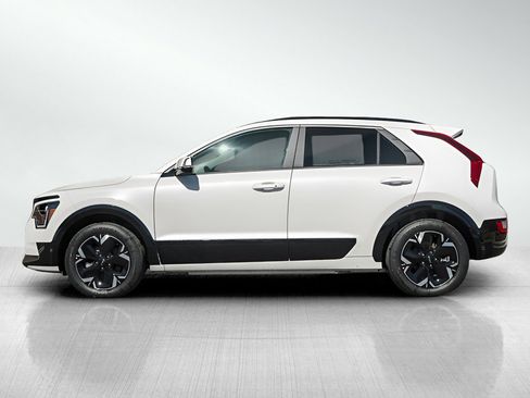 New 2026 Kia Niro Wind FWD image 4