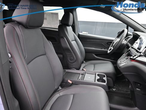 New 2026 Honda Odyssey Sport-L image 11