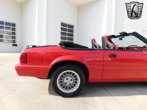 Used 1992 Ford Mustang LX image 11