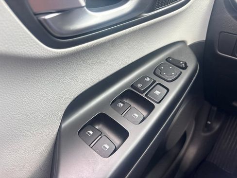 Used 2022 Hyundai Kona SEL w/ Convenience Package FWD image 24