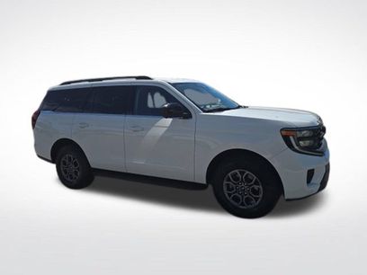 Used 2025 Ford Expedition Active