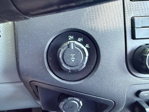 Used 2013 Ford F350 XL w/ PWR Equipment Group AWD/4WD image 17