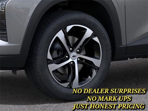 New 2026 Chevrolet Trax RS image 9