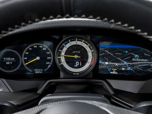 Used 2022 Porsche 911 GT3 RWD image 18