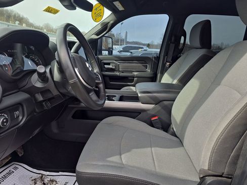 Used 2024 RAM 2500 Big Horn w/ Off Road Package image 10