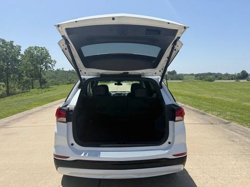 Used 2024 Chevrolet Equinox RS FWD image 5