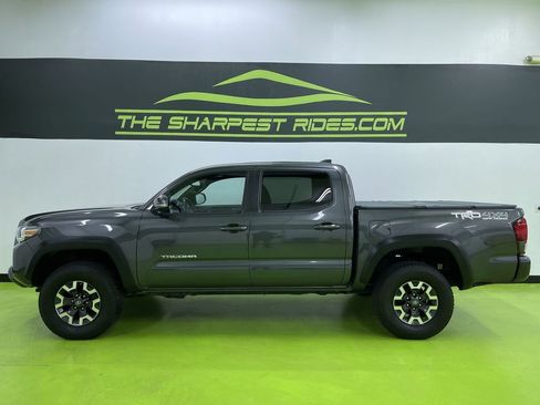 Used 2018 Toyota Tacoma 4x4 Double Cab image 6