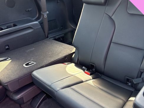 Used 2024 Kia Telluride SX Prestige X-Line image 18