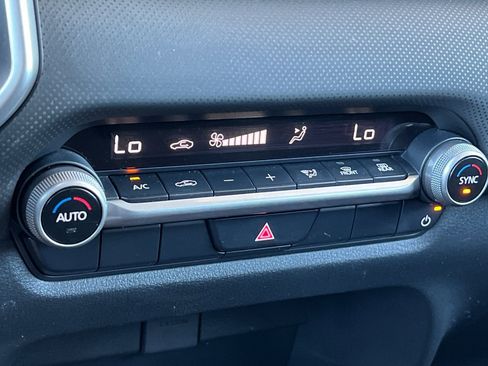 Used 2024 MAZDA CX-50 AWD 2.5 S w/ Cargo Package image 23