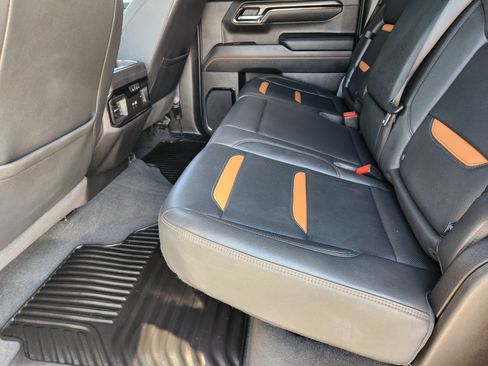 Used 2025 GMC Sierra 1500 AT4 w/ AT4 Premium Package AWD/4WD image 27