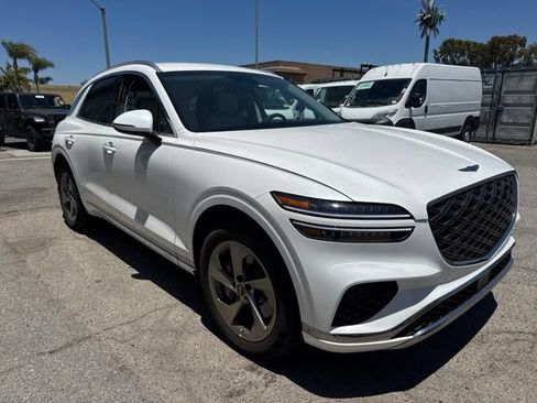Used 2026 Genesis GV70 2.5T AWD/4WD image 3