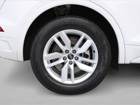 Used 2023 Audi Q5 2.0T Premium w/ Convenience Package AWD/4WD image 13