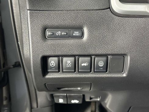 Used 2021 Nissan Murano SL w/ SL Moonroof Package image 17