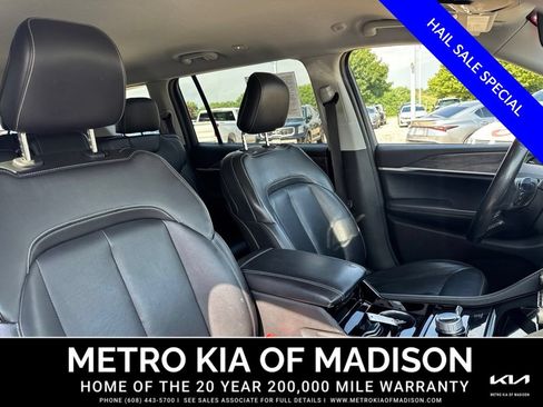 Used 2022 Jeep Grand Cherokee L Limited w/ Black Appearance Package AWD/4WD image 49