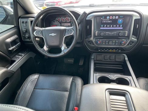Used 2018 Chevrolet Silverado 1500 LTZ Z71 w/ Centennial Edition image 10