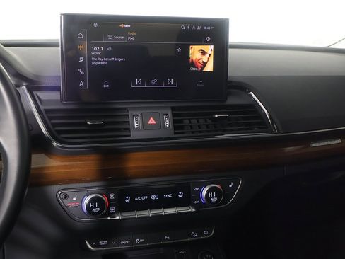Used 2023 Audi Q5 2.0T Premium w/ Convenience Package image 41