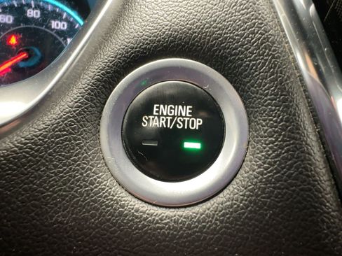 Certified 2023 Chevrolet Traverse RS image 26