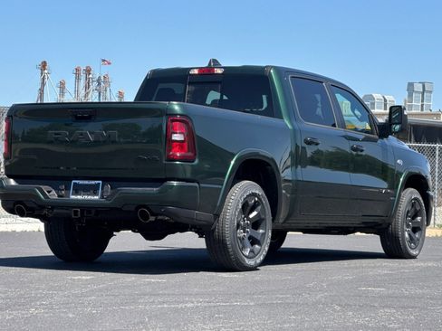 New 2026 RAM 1500 4x4 Crew Cab image 3