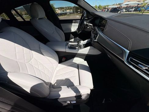 Used 2023 BMW X6 xDrive40i w/ Premium Package AWD/4WD image 32