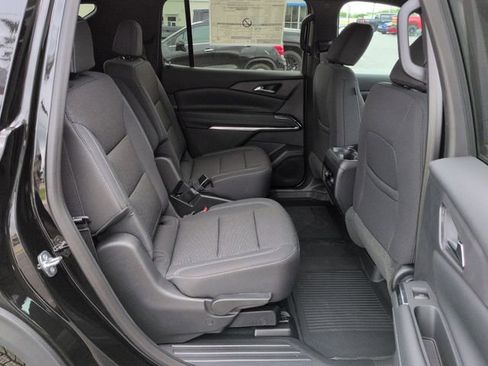New 2026 Chevrolet Traverse LT w/ Midnight/Sport Edition FWD image 25