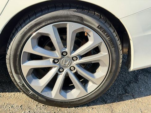 Used 2014 Honda Accord Sport image 73