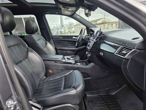Used 2019 Mercedes-Benz GLS 450 4MATIC image 10