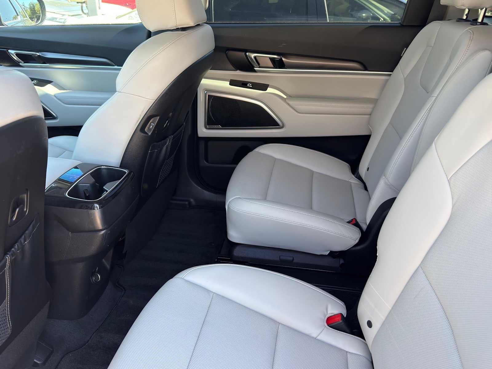 Used 2023 Kia Telluride S w/ S Sunroof Package FWD image 31