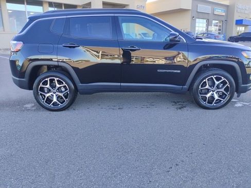 New 2026 Jeep Compass Limited image 8