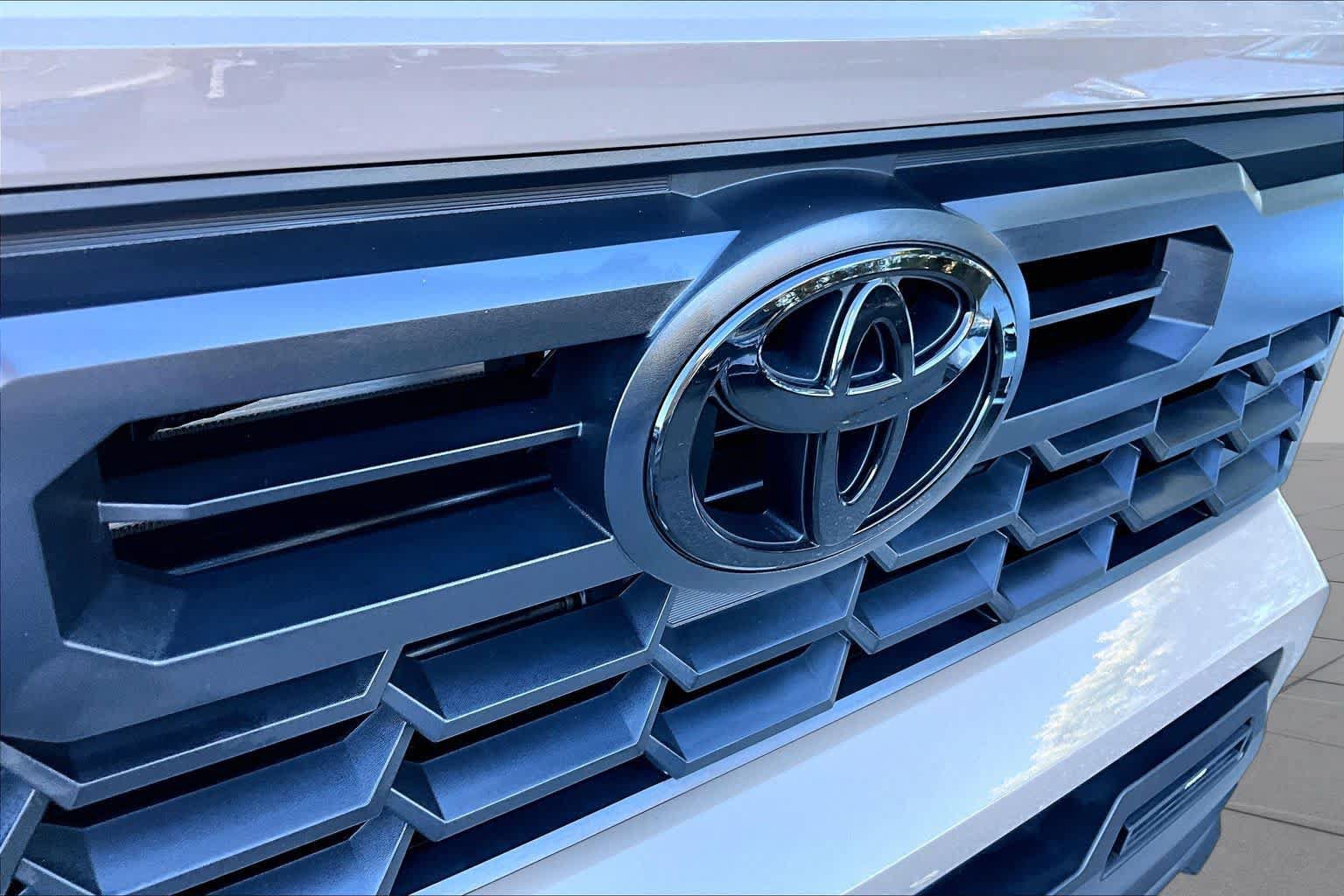 Certified 2026 Toyota Tacoma TRD Sport AWD/4WD image 28