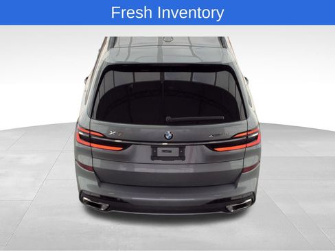 Certified 2026 BMW X7 xDrive40i w/ M Sport Package AWD/4WD image 6