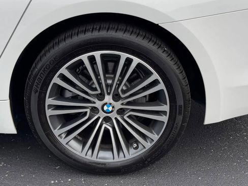 Used 2017 BMW 530i 530i Sedan 4D image 40