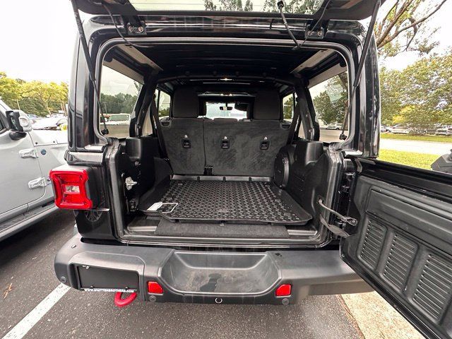 Used 2020 Jeep Wrangler Unlimited Rubicon AWD/4WD image 15
