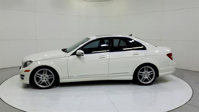 Used 2012 Mercedes-Benz C 300 4MATIC Sedan image 5
