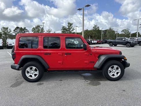 Used 2022 Jeep Wrangler Unlimited Sport w/ Sun And Sound Package image 2