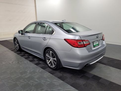 Used 2016 Subaru Legacy 2.5i Limited AWD/4WD image 3