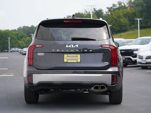 Used 2025 Kia Telluride S AWD/4WD image 4