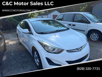 Used 2015 Hyundai Elantra SE