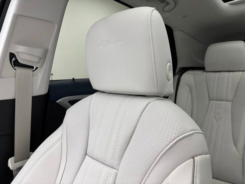 New 2026 Buick Envision Avenir image 45