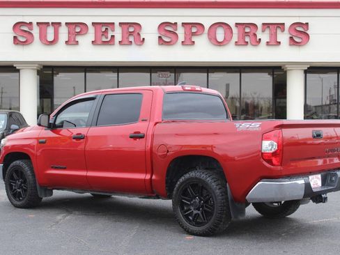 Used 2020 Toyota Tundra SR5 w/ SR5 Leather Package image 5