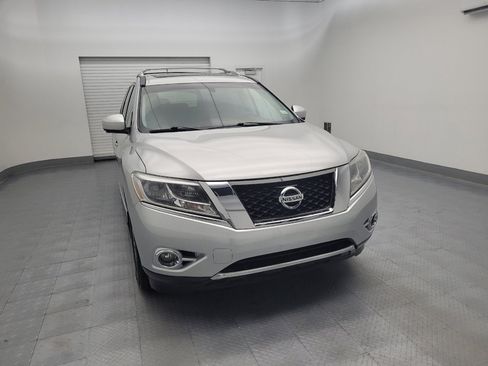 Used 2015 Nissan Pathfinder SL w/ SL Premium Package AWD/4WD image 14