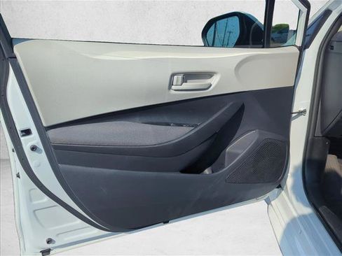 Used 2026 Toyota Corolla LE FWD image 10