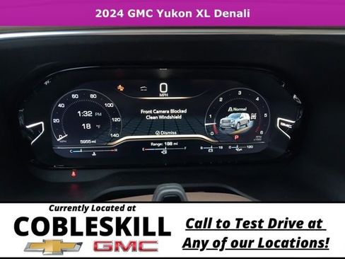 Used 2024 GMC Yukon XL Denali w/ Advanced Technology Package image 16