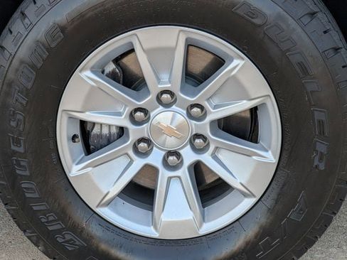 Used 2023 Chevrolet Silverado 1500 W/T w/ WT Value Package image 11