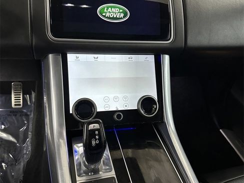 Used 2019 Land Rover Range Rover Sport HSE Dynamic image 21