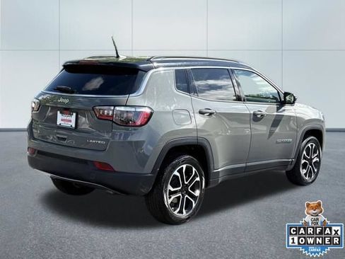 Used 2024 Jeep Compass Limited AWD/4WD image 3