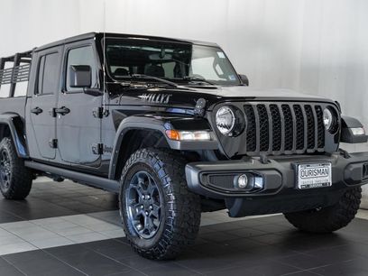 Used 2023 Jeep Gladiator Sport