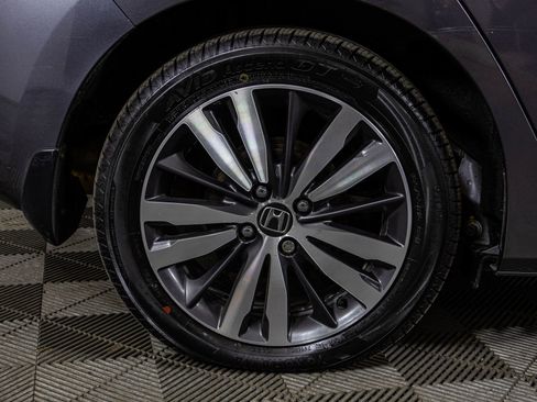 Used 2017 Honda Fit EX image 51