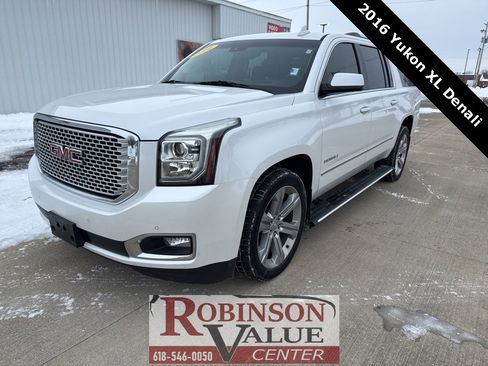 Used 2016 GMC Yukon XL Denali image 1