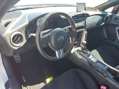 Used 2013 Scion FR-S image 24