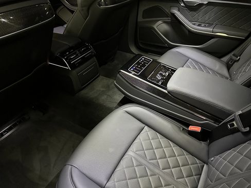 New 2025 Audi S8 image 11